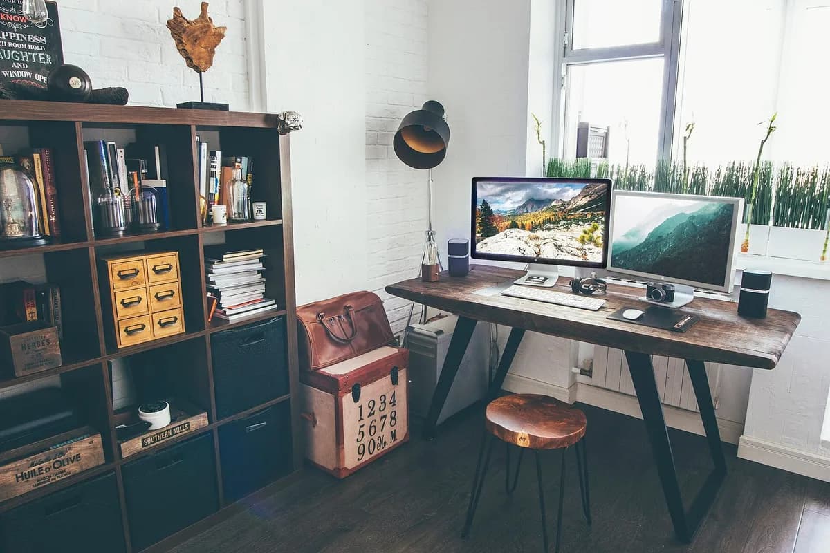 Original photo: Restyle · home office